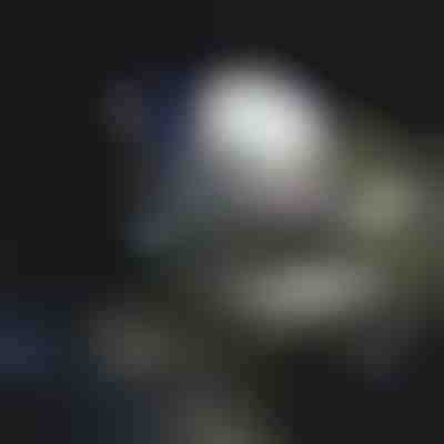 Ciondolo LED a attivazione tattile per zaini, borse e chiavi | HEARTIGLO